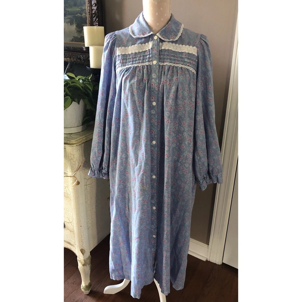 Vtg Cotton Nightgown Gilligan & OMalley Blue  Floral Lace  Cottagecore Small
